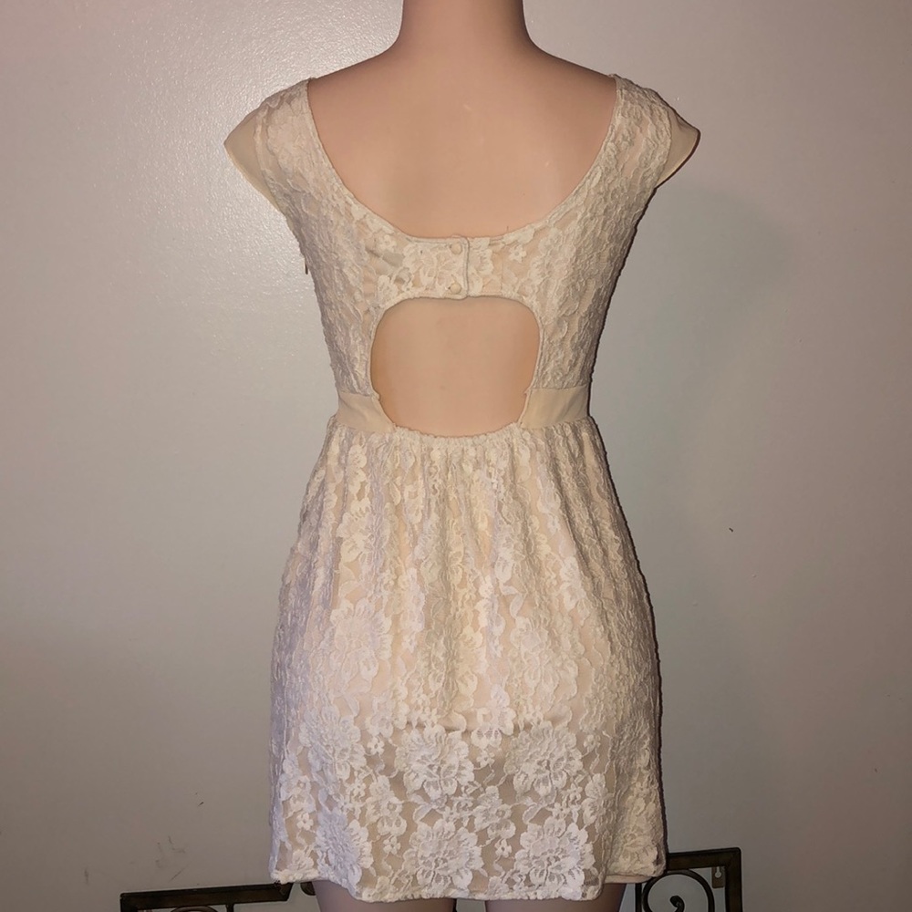 American Eagle Lined Lace Dress - Picture 4 of 6